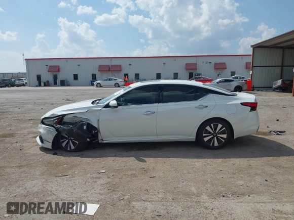 2019 Nissan Altima 2.5 SV with VIN 1N4BL4DV2KN307694, listed as a IAAI auction lot 41867957 with 53,904 mi miles. Bid and sale history available at carsss.com. Image 13.