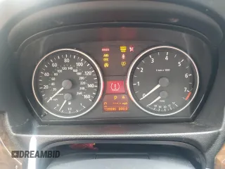 2007 BMW 3 Series 328xi with VIN WBAVC93547KX52045, listed as a Copart auction lot 60922775 with 136,686 mi miles and Clean title. Bid and sale history available at DreamBid. Image 9.