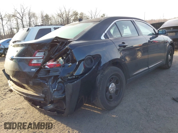 2015 Ford Police Interceptor z VIN 1FAHP2MK6FG190463, wystawiony jako IAAI lot #41757375 z przebiegiem 154 174 mil mil oraz . Historia ofert i sprzedaży dostępna na DreamBid. Obrazek 4.