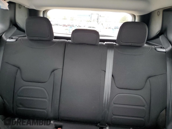2018 Jeep Renegade Latitude with VIN ZACCJABB8JPG73693, listed as a Copart auction lot 49843235 with 92,447 mi miles and Salvage Title. Bid and sale history available at carsss.com. Image 10.