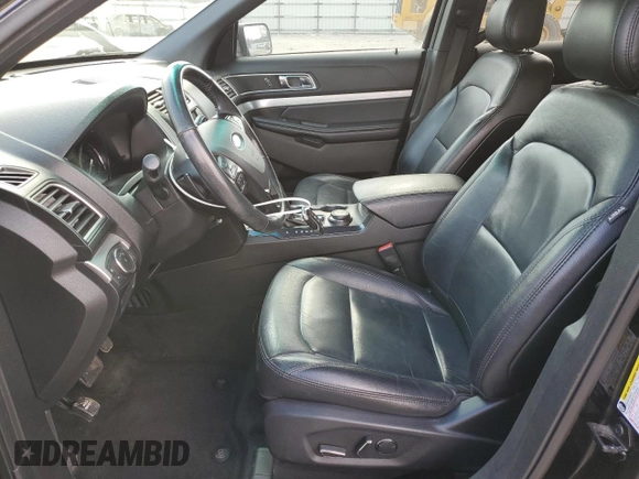 2017 Ford Explorer XLT с VIN 1FM5K8D83HGB06441, выставлен на аукционе Copart как лот 49990625 с пробегом 103 202 миль миль и На запчасти • Non repairable. История ставок и продаж доступна на DreamBid. Изображение 7.