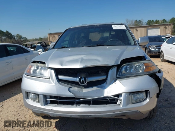 2005 Acura MDX with VIN 2HNYD18265H557625, listed as a IAAI auction lot 41898001 with 192,544 mi miles. Bid and sale history available at carsss.com. Image 12.