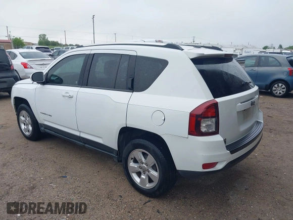 2014 Jeep Compass High Altitude with VIN 1C4NJCEAXED715454, listed as a IAAI auction lot 41960428 with 117,023 mi miles. Bid and sale history available at carsss.com. Image 3.