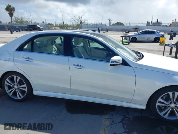 2014 Mercedes-Benz E 350 Luxury with VIN WDDHF8JB0EA906544, listed as a IAAI auction lot 41778146 with 68,564 mi miles and . Bid and sale history available at DreamBid. Image 13.