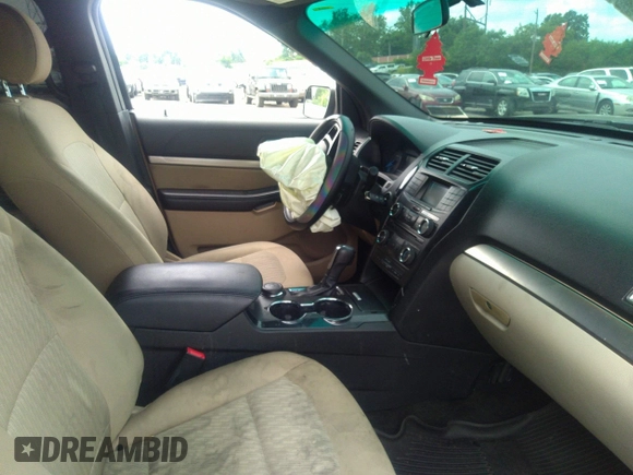 2017 Ford Explorer z VIN 1FM5K8B81HGA53659, wystawiony jako IAAI lot #36006432 z przebiegiem Nie podano mil oraz . Historia ofert i sprzedaży dostępna na DreamBid. Obrazek 5.