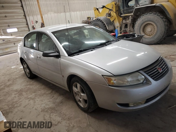 2006 Saturn ION z VIN 1G8AL55F56Z127010, wystawiony jako Copart lot #87758635 z przebiegiem 132 967 mil mil oraz Szkoda całkowita • Salvage title. Historia ofert i sprzedaży dostępna na DreamBid. Obrazek 4.