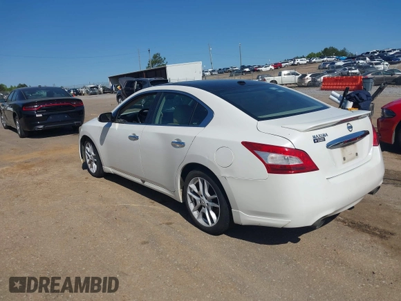 2010 Nissan Maxima SV with VIN 1N4AA5AP7AC804098, listed as a IAAI auction lot 42021057 with 269,002 mi miles and . Bid and sale history available at DreamBid. Image 3.