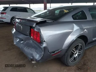 2007 Ford Mustang Deluxe with VIN 1ZVHT80N775234974, listed as a IAAI auction lot 42029377 with 227,856 mi miles. Bid and sale history available at carsss.com. Image 6.