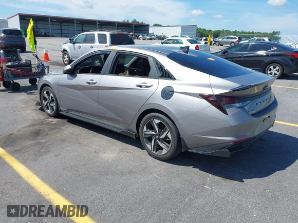 2023 Hyundai Elantra SEL z VIN KMHLS4AG3PU511338, wystawiony jako IAAI lot #42258048 z przebiegiem 3 556 mil mil oraz . Historia ofert i sprzedaży dostępna na DreamBid. Obrazek 3.