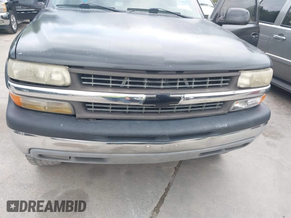 2005 Chevrolet Tahoe LT z VIN 1GNEC13T15J138079, wystawiony jako IAAI lot #42656164 z przebiegiem 331 287 mil mil oraz . Historia ofert i sprzedaży dostępna na DreamBid. Obrazek 6.
