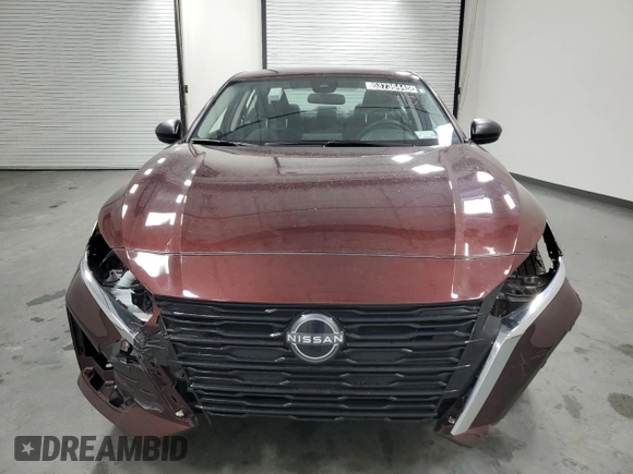 2025 Nissan Altima SV with VIN 1N4BL4DW1SN317805, listed as a Copart auction lot 53736445 with 10,384 mi miles and Clean Title. Bid and sale history available at DreamBid. Image 5.