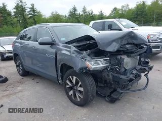 2020 Volkswagen Atlas SEL with VIN 1V2ME2CA3LC220933, listed as a IAAI auction lot 42265014 with 43,343 mi miles and . Bid and sale history available at DreamBid. Image 1.