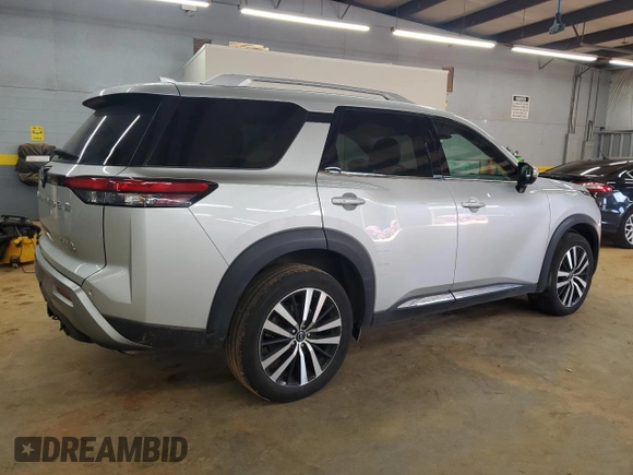 2023 Nissan Pathfinder Platinum with VIN 5N1DR3DK9PC208581, listed as a Copart auction lot 60142655 with 41,442 mi miles and Salvage title. Bid and sale history available at DreamBid. Image 3.
