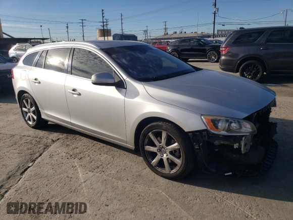 2017 Volvo V60 Premier with VIN YV140MEK9H1372844, listed as a Copart auction lot 44584685 with 131,025 mi miles and Salvage Title. Bid and sale history available at carsss.com. Image 4.