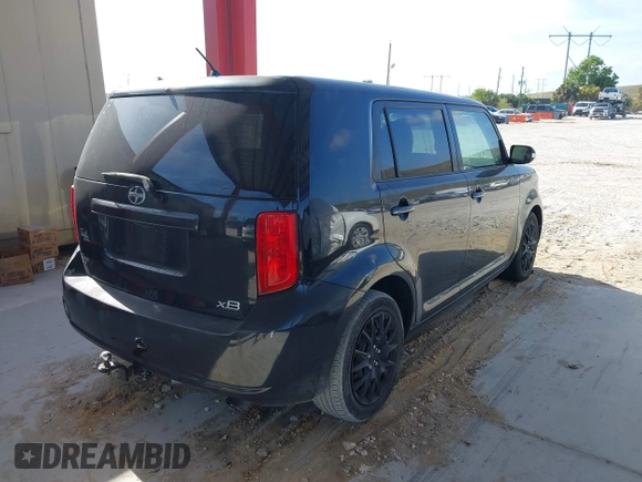 2008 Scion xB z VIN JTLKE50E781048057, wystawiony jako IAAI lot #41950325 z przebiegiem 187 759 mil mil oraz . Historia ofert i sprzedaży dostępna na DreamBid. Obrazek 4.
