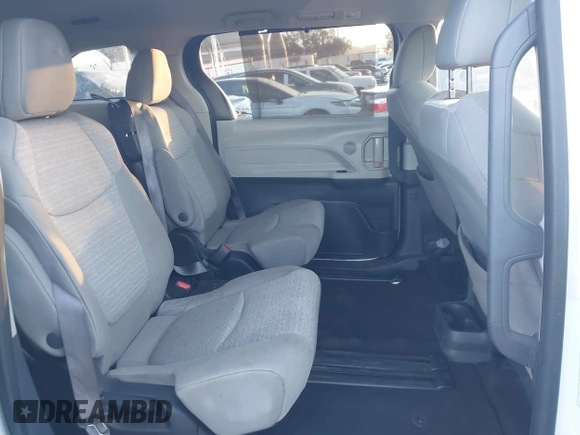 2022 Toyota Sienna LE с VIN 5TDKRKEC3NS115774, выставлен на аукционе IAAI как лот 41396838 с пробегом 59 552 миль миль и . История ставок и продаж доступна на DreamBid. Изображение 8.
