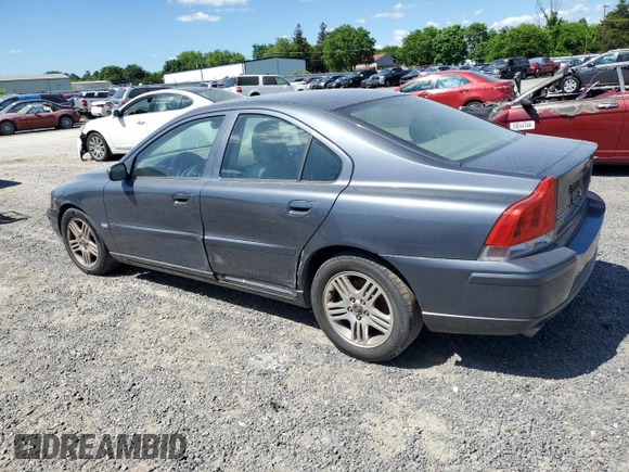 2005 Volvo S60 with VIN YV1RS592452426153, listed as a Copart auction lot 53129744 with 191,056 mi miles and Salvage Title. Bid and sale history available at carsss.com. Image 2.
