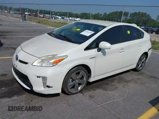 2013 Toyota Prius One z VIN JTDKN3DU8D5601612, wystawiony jako IAAI lot #42402108 z przebiegiem 224 420 mil mil oraz . Historia ofert i sprzedaży dostępna na DreamBid. Obrazek 2.
