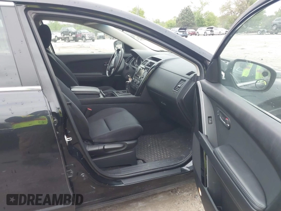 2014 Mazda CX-9 Sport with VIN JM3TB3BV8E0437180, listed as a IAAI auction lot 42413844 with 177,393 mi miles and . Bid and sale history available at DreamBid. Image 5.