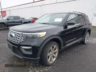 2020 Ford Explorer Platinum with VIN 1FM5K8HCXLGB75036, listed as a IAAI auction lot 41592792 with 40,507 mi miles. Bid and sale history available at carsss.com. Image 2.