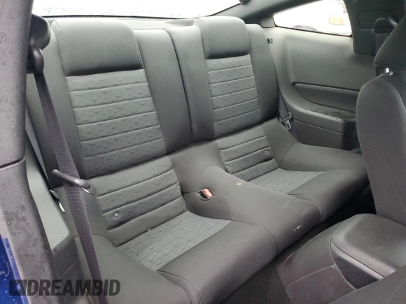 2006 Ford Mustang GT Deluxe с VIN 1ZVFT82H265211714, выставлен на аукционе Copart как лот 59551095 с пробегом 101 057 миль миль и Списание • Salvage title. История ставок и продаж доступна на DreamBid. Изображение 10.