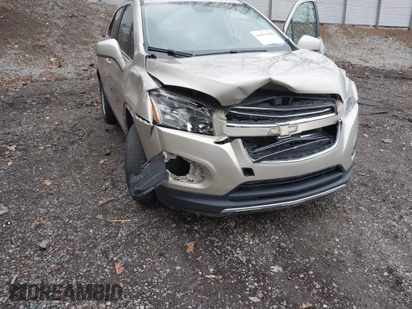 2016 Chevrolet Trax LT with VIN 3GNCJPSB1GL214016, listed as a IAAI auction lot 41971482 with 111,744 mi miles. Bid and sale history available at carsss.com. Image 6.