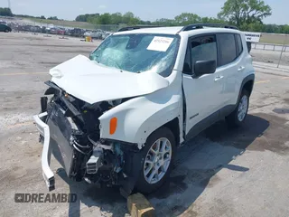 2022 Jeep Renegade Latitude with VIN ZACNJDB11NPN44179, listed as a IAAI auction lot 42523206 with 29,966 mi miles and . Bid and sale history available at DreamBid. Image 17.