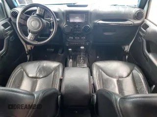 2017 Jeep Wrangler Unlimited 75th Anniversary with VIN 1C4BJWEG4HL675312, listed as a Copart auction lot 43602725 with 99,952 mi miles and Salvage title. Bid and sale history available at DreamBid. Image 8.