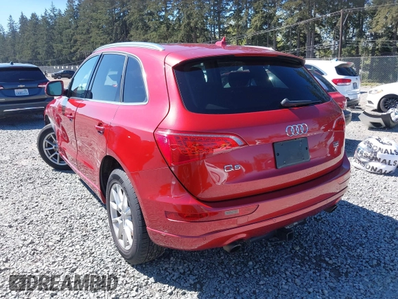 2010 Audi Q5 Premium Plus z VIN WA1LKAFP9AA096749, wystawiony jako IAAI lot #42058422 z przebiegiem 163 772 mil mil oraz . Historia ofert i sprzedaży dostępna na DreamBid. Obrazek 3.