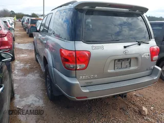 2007 Toyota Sequoia Limited with VIN 5TDZT38A87S298429, listed as a IAAI auction lot 41303386 with 244,837 mi miles and . Bid and sale history available at DreamBid. Image 3.