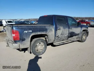 2010 Chevrolet Silverado 1500 LT with VIN 3GCRKSE35AG212891, listed as a Copart auction lot 46553805 with 172,958 mi miles and Salvage Title. Bid and sale history available at carsss.com. Image 3.