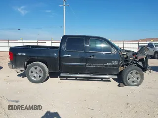 2011 Chevrolet Silverado 1500 LT with VIN 3GCPKSE38BG395583, listed as a IAAI auction lot 41486984 with 134,615 mi miles. Bid and sale history available at carsss.com. Image 14.