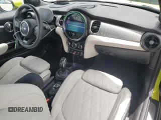 2024 MINI Convertible Cooper S with VIN WMW43DL02R3R74616, listed as a Copart auction lot 63098205 with 8,088 mi miles and Salvage title. Bid and sale history available at DreamBid. Image 8.