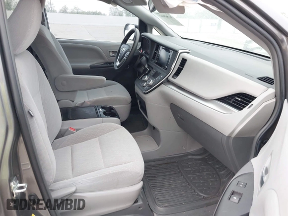 2018 Toyota Sienna LE Auto Access Seat with VIN 5TDKZ3DC8JS948150, listed as a IAAI auction lot 41889062 with 73,724 mi miles and . Bid and sale history available at DreamBid. Image 5.