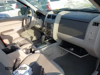 2008 Ford Escape XLT with VIN 1FMCU93198KB91844, listed as a IAAI auction lot 42493079 with Not provided miles and . Bid and sale history available at DreamBid. Image 5.