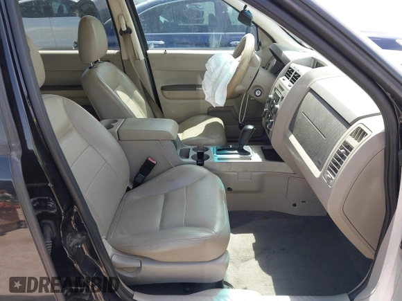 2008 Ford Escape XLT with VIN 1FMCU03198KA81467, listed as a IAAI auction lot 42263917 with 196,088 mi miles and . Bid and sale history available at DreamBid. Image 5.