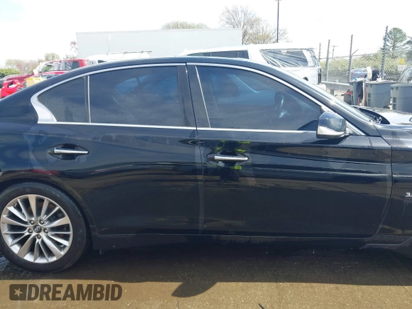 2018 Infiniti Q50 3.0t LUXE with VIN JN1EV7AP2JM351176, listed as a IAAI auction lot 41837214 with 125,535 mi miles. Bid and sale history available at carsss.com. Image 13.