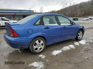 2003 Ford Focus ZTS with VIN 1FAFP38383W243231, listed as a Copart auction lot 86895774 with 124,322 mi miles and Salvage Title. Bid and sale history available at carsss.com. Image 3.