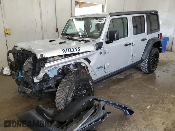 2023 Jeep Wrangler z VIN 1C4JJXN64PW630179, wystawiony jako Copart lot #44457744 z przebiegiem 27 905 mil mil oraz Czysty tytuł • Clean title. Historia ofert i sprzedaży dostępna na DreamBid. Obrazek 1.