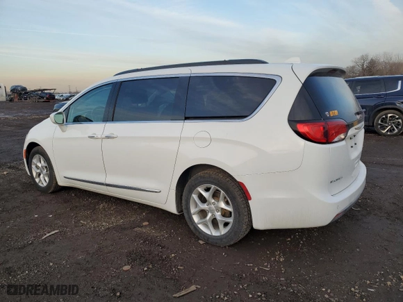 2017 Chrysler Pacifica Touring-L with VIN 2C4RC1BG6HR788637, listed as a Copart auction lot 44674075 with 95,947 mi miles and Salvage Title. Bid and sale history available at carsss.com. Image 2.