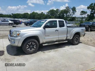 2010 Toyota Tacoma PreRunner z VIN 5TETU4GNXAZ720160, wystawiony jako Copart lot #58945625 z przebiegiem 209 627 mil mil oraz Szkoda całkowita • Salvage title. Historia ofert i sprzedaży dostępna na DreamBid. Obrazek 1.