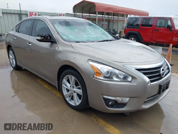 2014 Nissan Altima SV with VIN 1N4AL3AP0EC104072, listed as a IAAI auction lot 41877014 with 173,243 mi miles and . Bid and sale history available at DreamBid. Image 1.