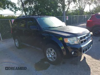 2011 Ford Escape Limited с VIN 1FMCU9EG7BKC12019, выставлен на аукционе IAAI как лот 42772012 с пробегом 219 301 миль миль и . История ставок и продаж доступна на DreamBid. Изображение 1.
