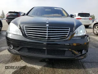 2007 Mercedes-Benz S 550 with VIN WDDNG71XX7A103152, listed as a Copart auction lot 60936705 with 106,127 mi miles and Salvage title. Bid and sale history available at DreamBid. Image 5.