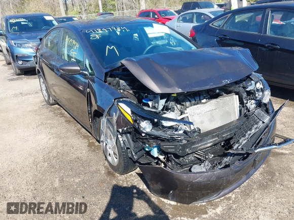 2017 Kia Forte LX with VIN 3KPFK4A76HE041128, listed as a IAAI auction lot 41897924 with 46,035 mi miles. Bid and sale history available at carsss.com. Image 6.