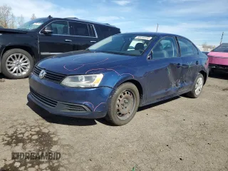 2011 Volkswagen Jetta SE с VIN 3VWDX7AJXBM340718, выставлен на аукционе Copart как лот 50410225 с пробегом 132 494 миль миль и Списание • Salvage title. История ставок и продаж доступна на DreamBid. Изображение 1.