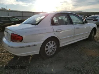 2003 Hyundai Sonata GLS with VIN KMHWF35H33A910342, listed as a Copart auction lot 42789435 with 127,344 mi miles and Salvage Title. Bid and sale history available at carsss.com. Image 3.