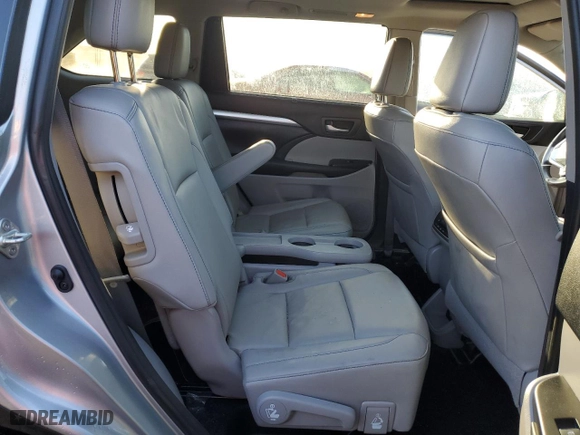 2019 Toyota Highlander SE with VIN 5TDKZRFH9KS332020, listed as a Copart auction lot 75504064 with 62,882 mi miles and Salvage Title. Bid and sale history available at carsss.com. Image 11.