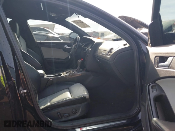 2012 Audi S4 Prestige with VIN WAUKGAFL4CA039164, listed as a IAAI auction lot 41073037 with 90,116 mi miles. Bid and sale history available at carsss.com. Image 5.