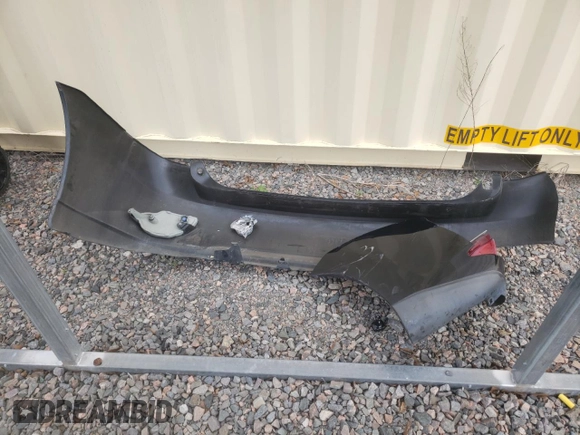 2010 Lexus RX 350 z VIN 2T2BK1BA4AC046366, wystawiony jako Copart lot #52032445 z przebiegiem 112 054 mil mil oraz Szkoda całkowita • Salvage title. Historia ofert i sprzedaży dostępna na DreamBid. Obrazek 15.
